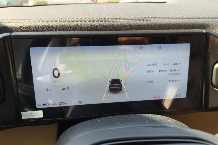 Used Nio ES8 2018 355 km Base Version 7-Seater Edition