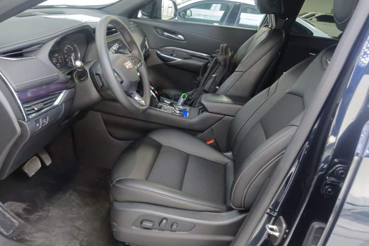 Used Cadillac XT4 2022 28T Two-Wheel Drive Fashion Edition