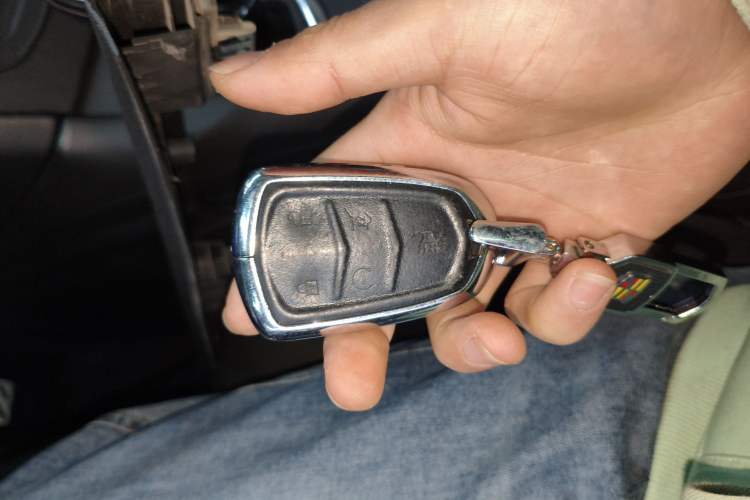 Used Cadillac XT5 2018 25T Luxury Model Interior 1