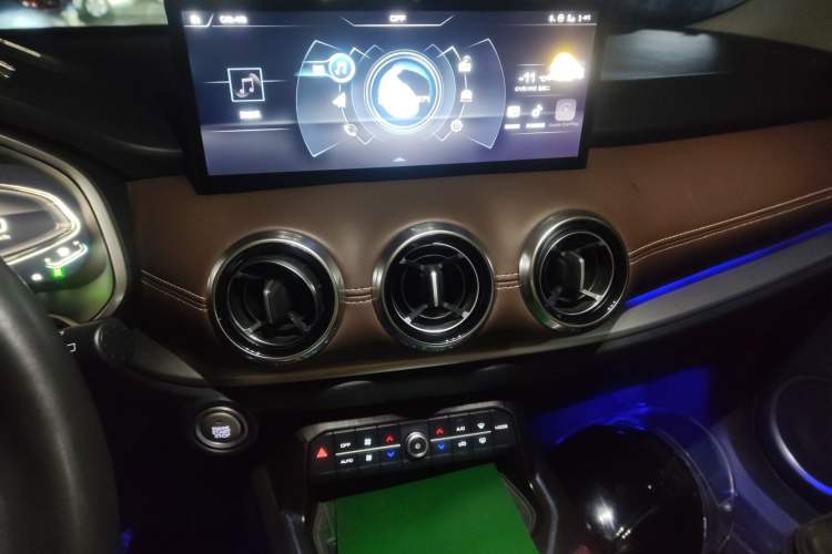 Used Wey VV6 2021 2.0T All-Wheel Drive Zhiyu+