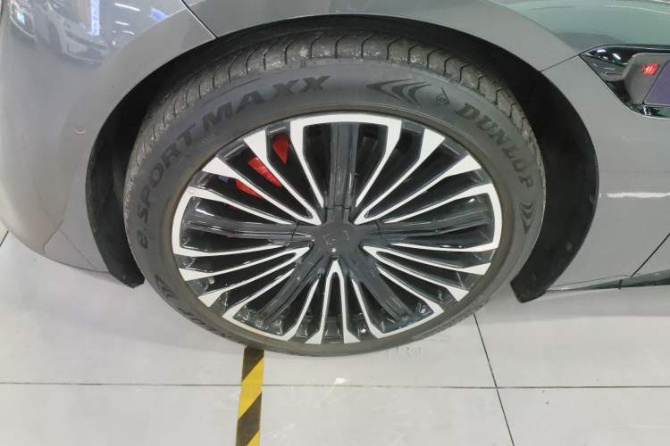 Used Avatr 12 2025 Ultra Extended-Range Edition