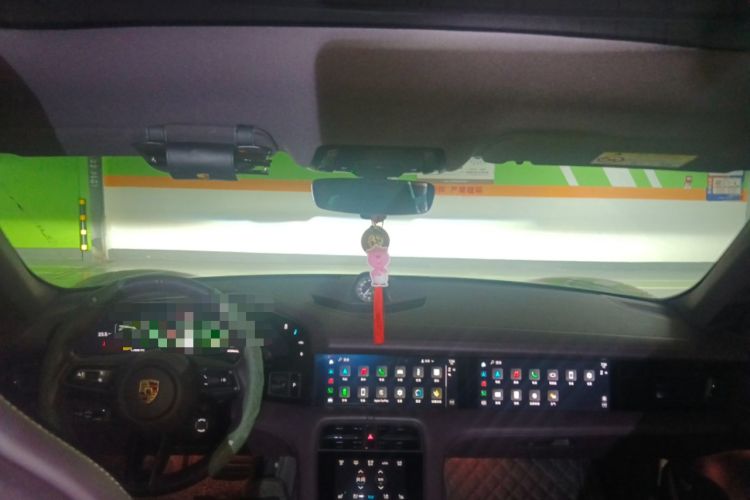 Used Porsche Taycan 2022-Year Updated Taycan