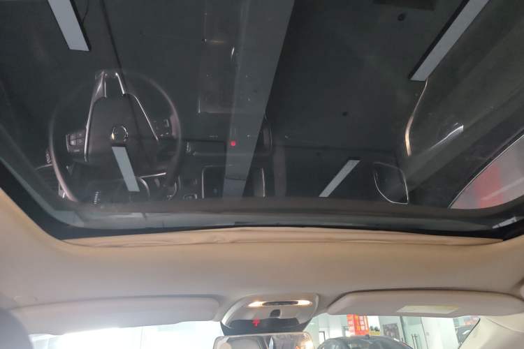 Used Volvo V40 2018 T3 Zhiya Edition Headliner