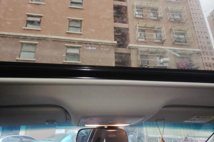 Used Chevrolet Monza 2020 Light Hybrid Redline 320T Dual-Clutch Thrilling Edition
