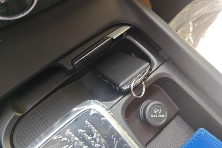 Used Volvo S60 2025 B4 Zhiyi Luxury Edition