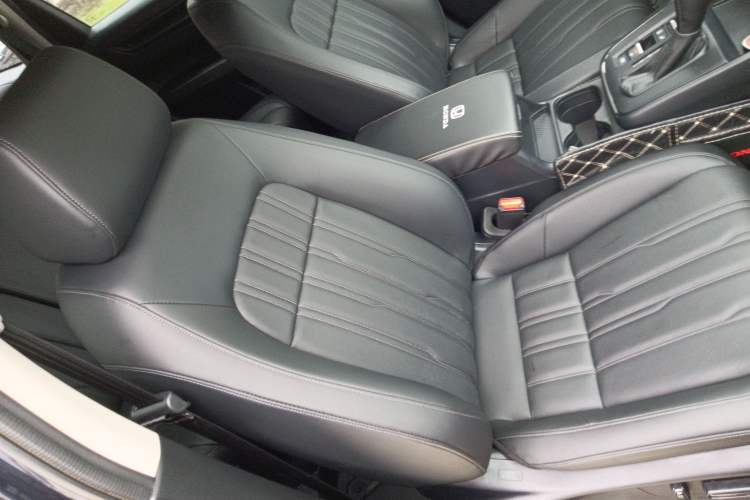 Used Honda Breeze 2025 240TURBO Two-Wheel-Drive Luxury Edition 5 Seats Right Front Seat