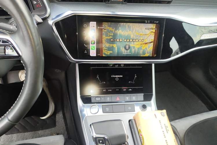 Used Audi A6L New Energy 2020 55 TFSI e quattro Audio And AC Panel