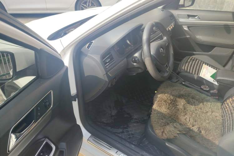 Used Volkswagen Lavida 2019 Lavida Start 1.5L Automatic Trendy Version China VI Standard