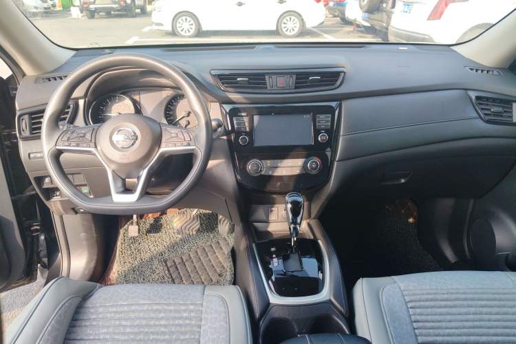 Used Nissan X-Trail 2017 2.0L CVT Comfort Edition 2WD