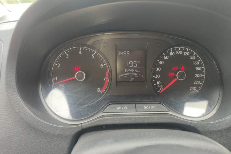 Used Volkswagen Polo 2016 1.4L Manual Fashion Model