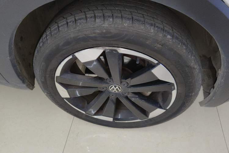 Used Volkswagen Tacqua 2021 1.5L Automatic Yue Zhi Lian Edition Right Front Wheel Hub