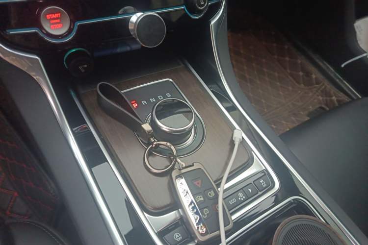 Used Jaguar XFL 2019 XFL 2.0T 200 PS Two-Wheel-Drive Elite Edition