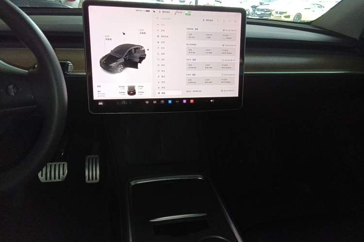 Used Tesla Model Y 2021 Standard Range Rear-Wheel Drive Version Audio And AC Panel