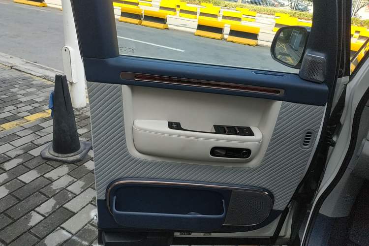 Used Zeekr MIX 2025 Long-Range Intelligent Driving Edition