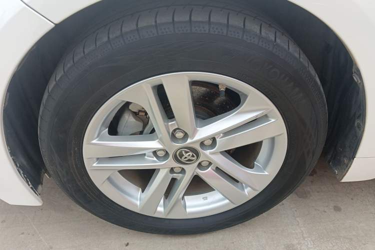 Used Toyota Levin 2022 Facelift TNGA 1.5L CVT Progressive Edition Left Front Wheel Hub