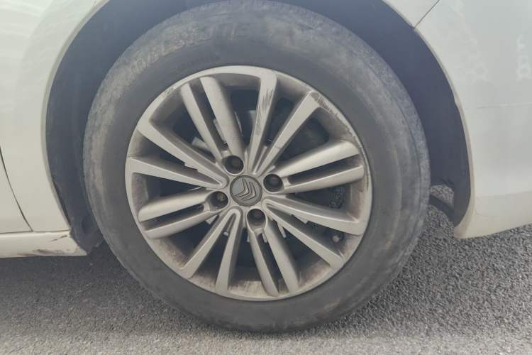 Used Citroen C4L 2013 1.8L Automatic Jingzhi Edition
