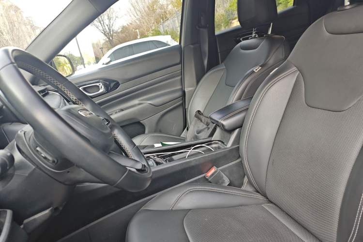 Used Jeep Compass 2021 220T Automatic All-Wheel Drive 80th Anniversary Edition
