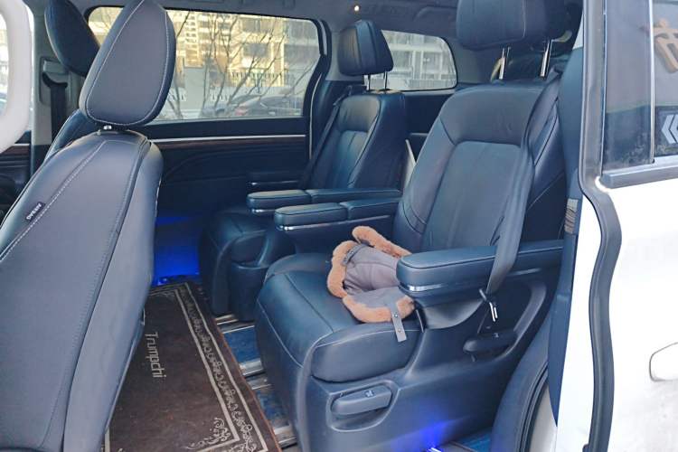 Used GAC Trumpchi M8 2021 Lingxiu Series 390T Deluxe Edition Interior 4