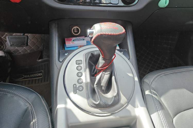 Used Kia Sportage R 2015 2.0L Automatic 2WD Premium Edition
