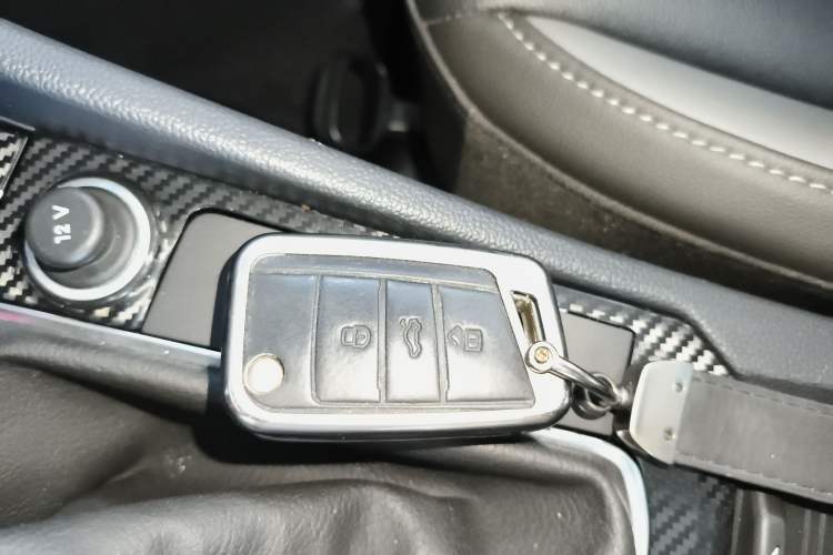 Used Volkswagen Sagitar 2022 280TSI DSG Flyover Edition Vehicle Key