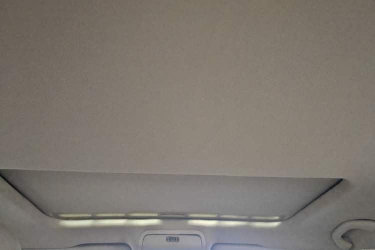 Used Volkswagen Passat 2014 1.8TSI DSG Prestige Edition Headliner