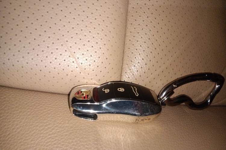 Used Porsche Cayenne 2014 Cayenne Platinum Edition 3.0T