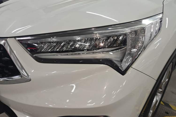 Used Acura CDX 2019 1.5T Two-Wheel Drive Deluxe Edition