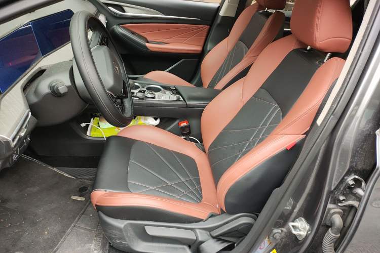 Used Changan Eado 2024 PLUS Blue Whale NE 1.4T GDI DCT High-Energy Edition