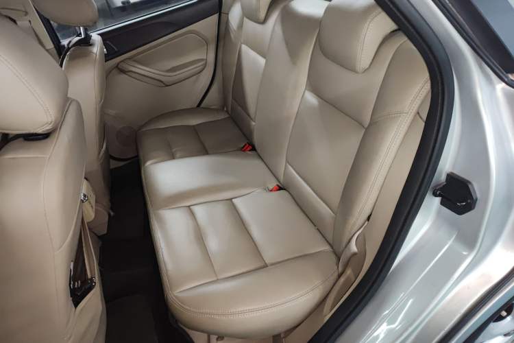 Used Ford Focus 2013 Sedan Classic 1.8L Manual Base Model Left Rear Seat