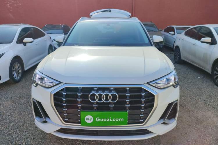 Used Audi Q3 2023 35 TFSI Fashion Dynamic Model (1.4T)