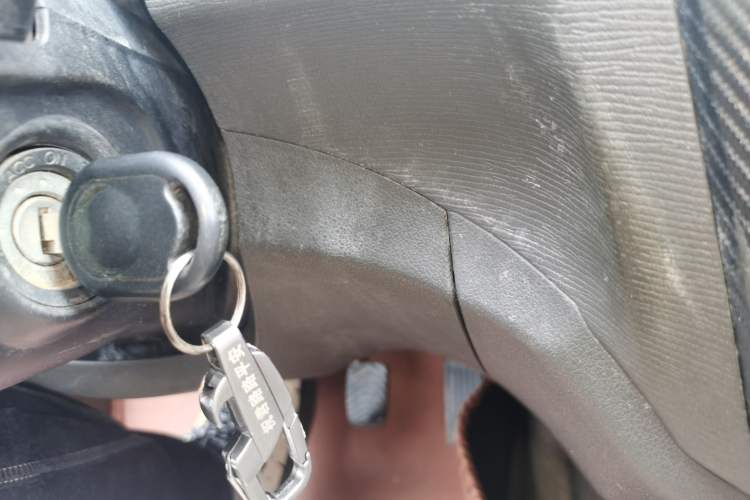 Used Wuling Hongguang 2014 1.5L S Standard Version
