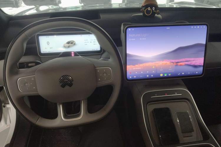 Used Nio ET5T 2025 75 kWh Touring
