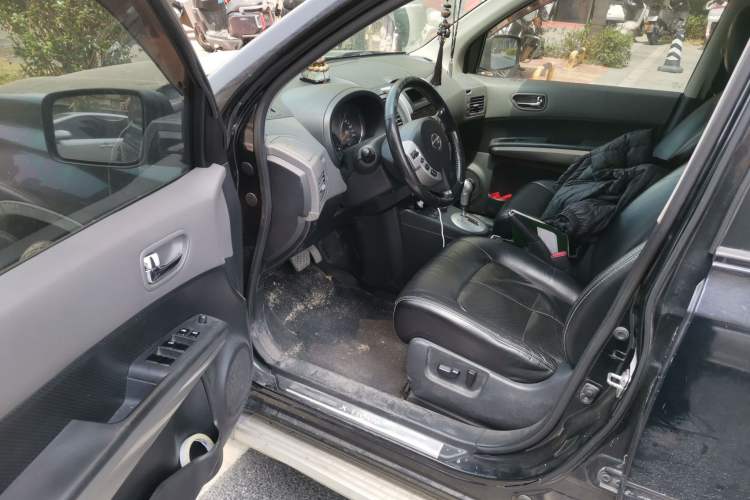 Used Nissan X-Trail 2010 2.5L CVT Luxury Edition 4WD
