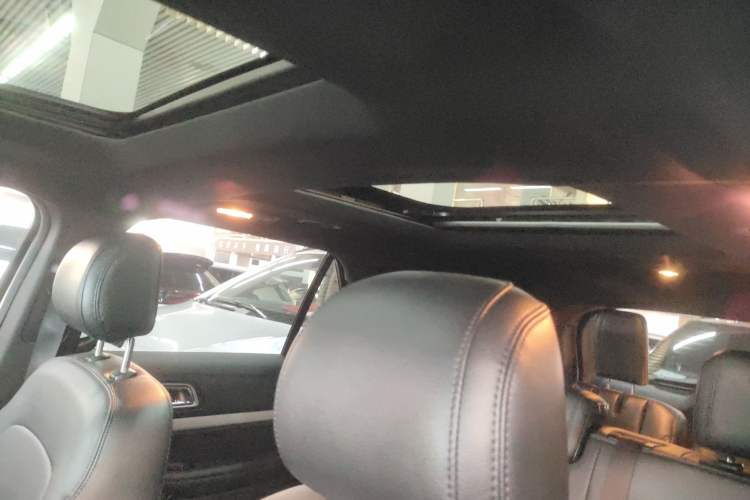 Used Ford Explorer  Headliner