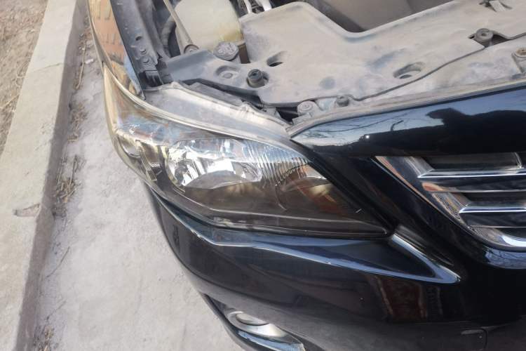 Used Toyota Corolla 2012 Luxurious Edition 1.6L Manual GL