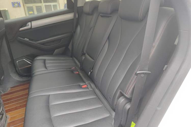 Used BYD Tang New Energy 2018 DM 2.0T All-Wheel Drive Smart Connect Advanced Model 7 Seats China V Emission Standard