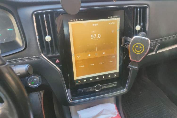 Used Roewe i6 New Energy 2017 45T Hybrid Connect & Smart Enjoyment Edition
