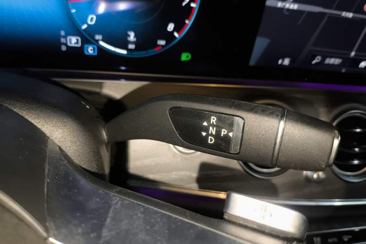 Used Mercedes-Benz E-Class 2022 Second Facelift E 260 L Sport Edition