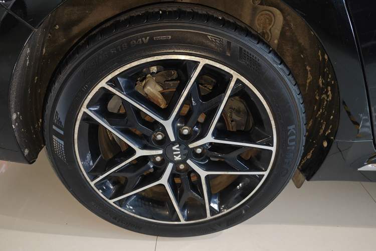 Used Kia K5 2019 Pro 1.6T Automatic Luxury Edition China VI Standard
