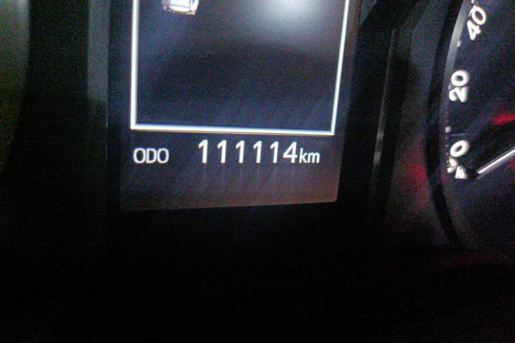 Used Toyota Prado 2018 3.5L Automatic TX-L with Rear-Mounted Spare Tire
