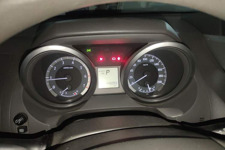 Used Toyota Prado 2015 2.7L Parallel Import