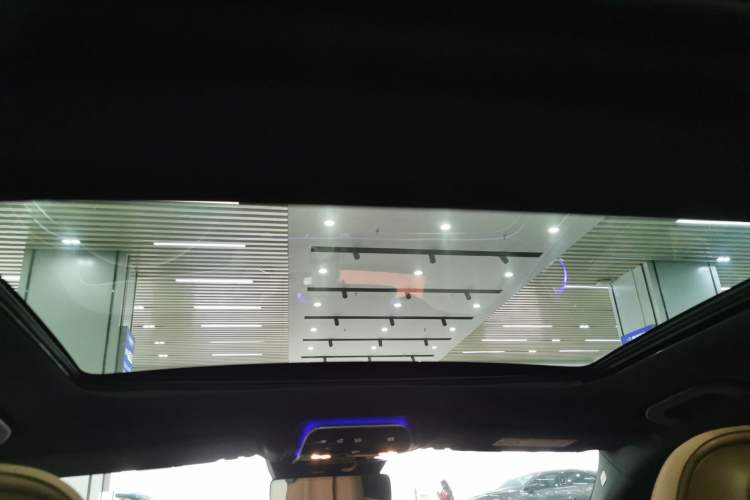 Used Mercedes-Benz E-Class 2024 Facelift E 260 L
