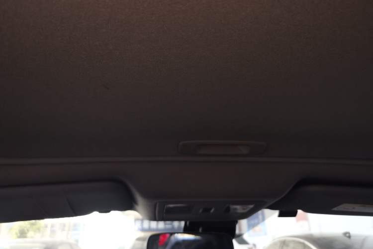 Used Nissan Tiida 2016 1.6L CVT ZhiZun Edition