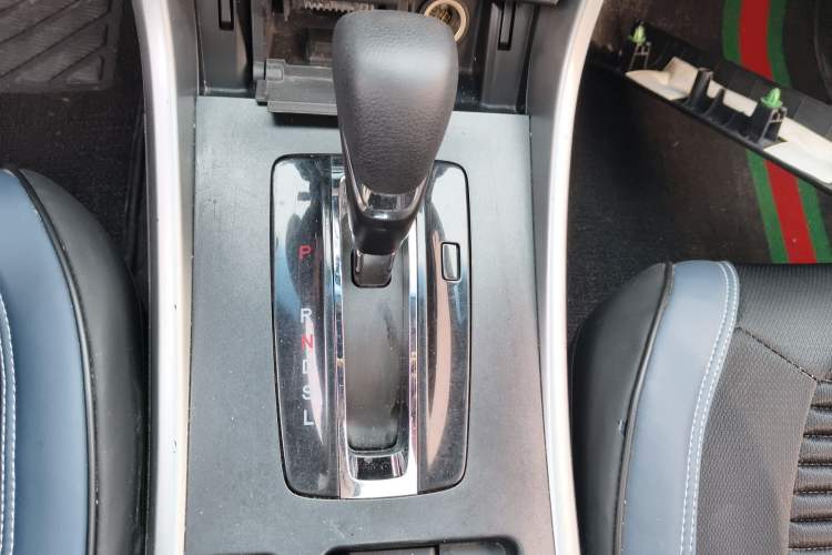Used Honda Accord 2015 2.0L LX Comfort Edition Gear Lever