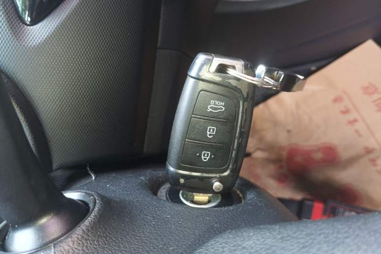 Used Hyundai Celesta 2018 1.6L Automatic GL Enjoyment Version China V Standard