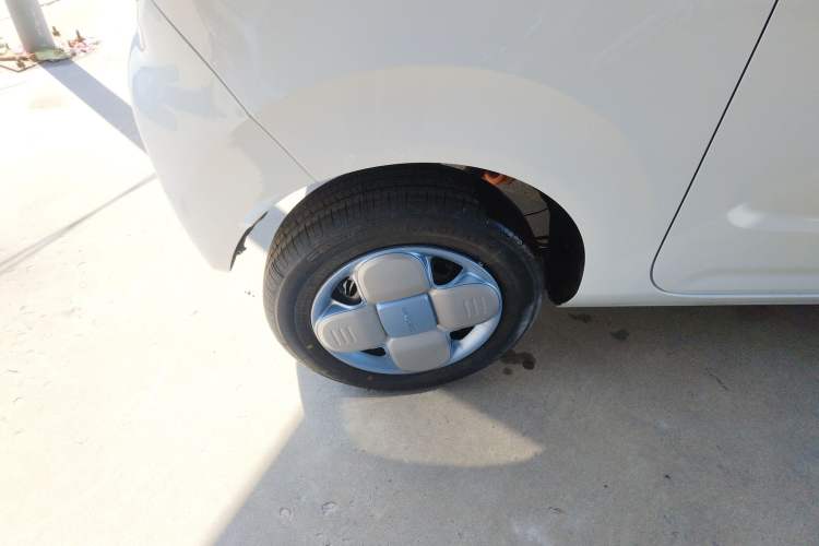 Used Geely Galaxy Panda 2024 Panda Mini 200km Endurance Bear