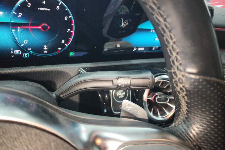 Used Mercedes-Benz A-Class 2021 A 200 L Sport Sedan Fashion Model
