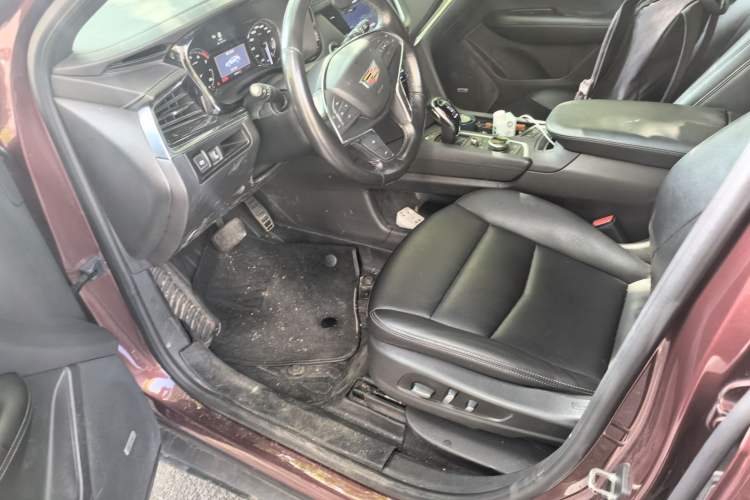 Used Cadillac XT5 2022 2.0T Two-Wheel Drive Luxury Version