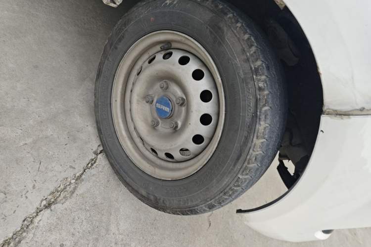 Used SRM Haoyun 1  Right Front Wheel Hub