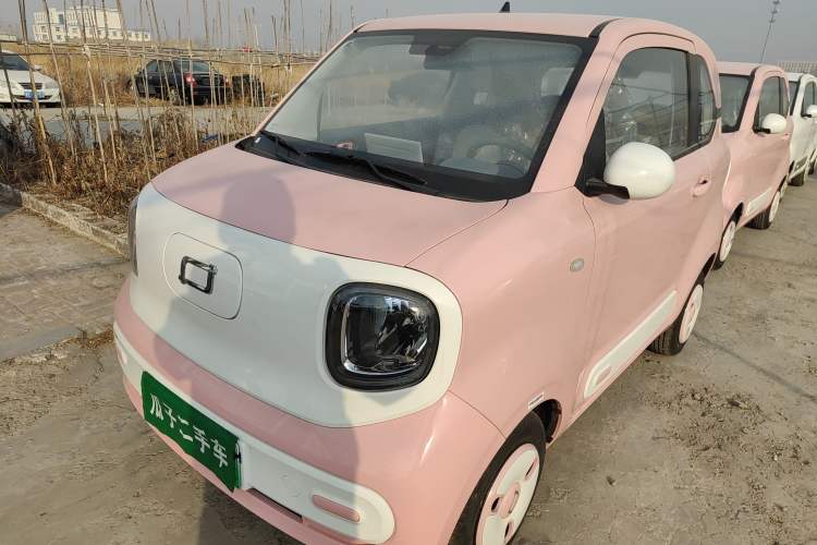 Used Bestune Pony 2026 Model 222km Cute Horse